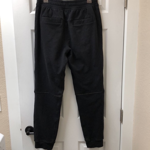 LIKE NEW! Lululemon City Sweat Jogger *Black - Picture 11 of 16